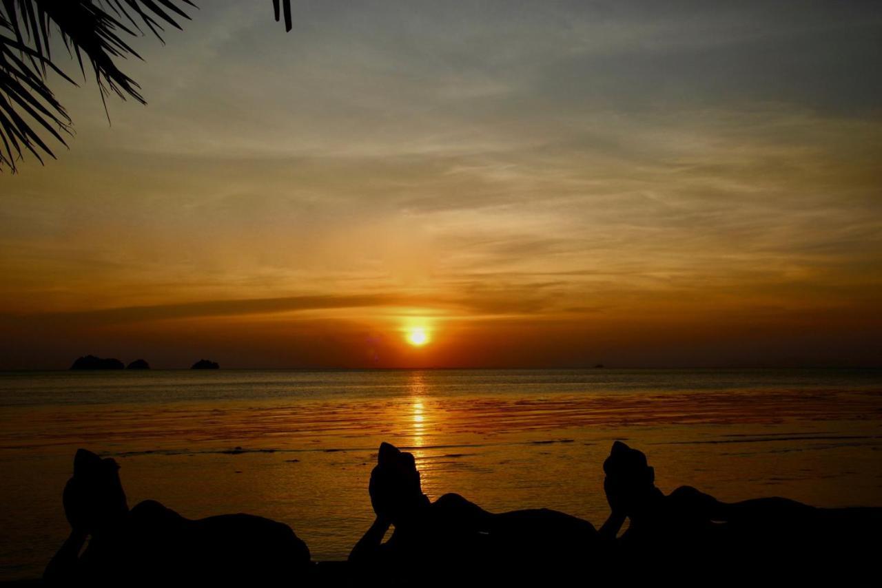 Sibaja Palms Sunset Beach Luxury Villa Taling Ngam Beach Kültér fotó